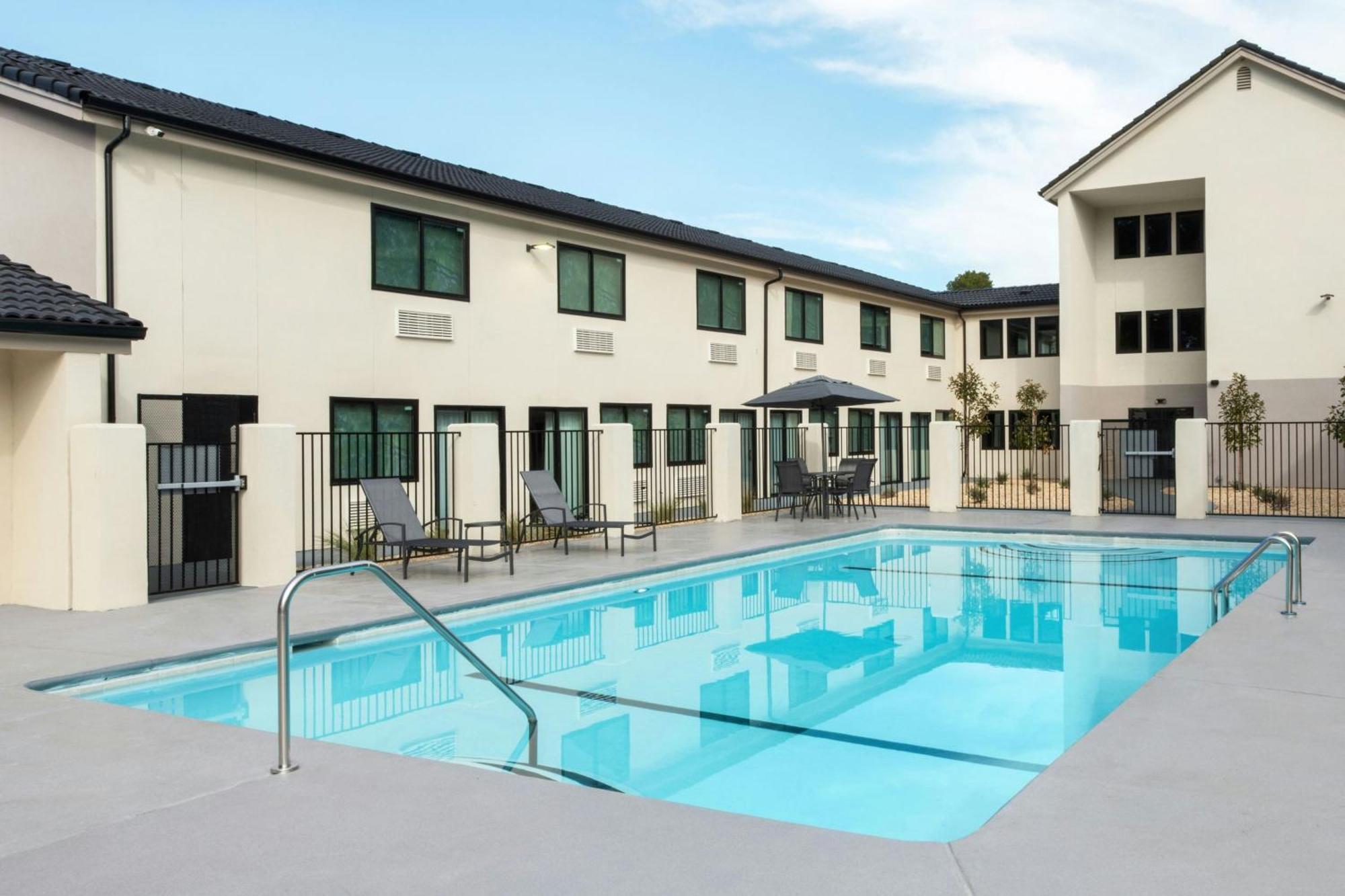 Fairfield By Marriott Inn & Suites Atascadero Exterior foto